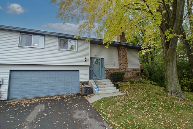 Foto del edificio - 4462 Johnny Cake Ridge Rd