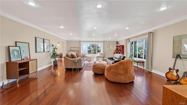 Building Photo - 1414 Raymond Ave