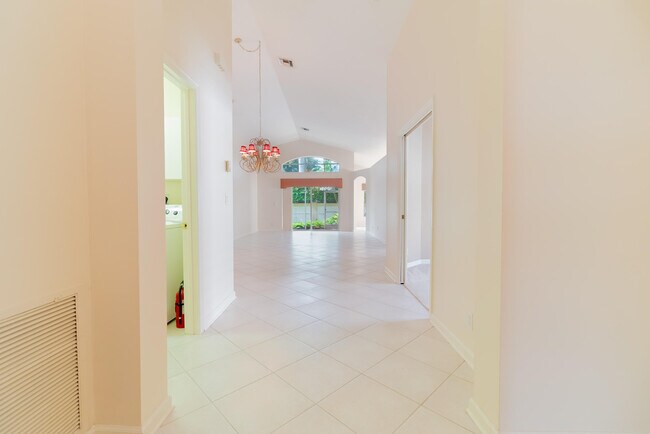 Building Photo - 10573 Palladium Gates Way