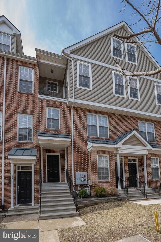 Foto principal - 32 Brewerytown Ct