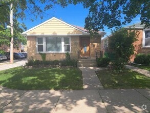 Building Photo - 6341 N Springfield Ave