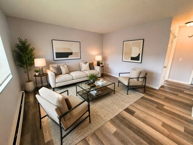Foto del edificio - 779 Anderson Ave