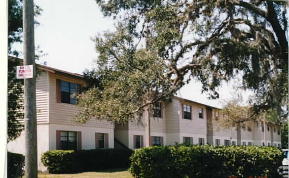 Building Photo - 6214 54th Ave N