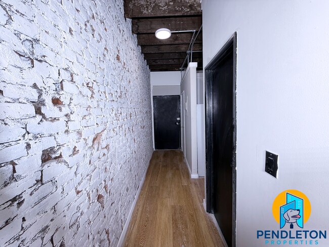 Foto del edificio - 525 E 13th St