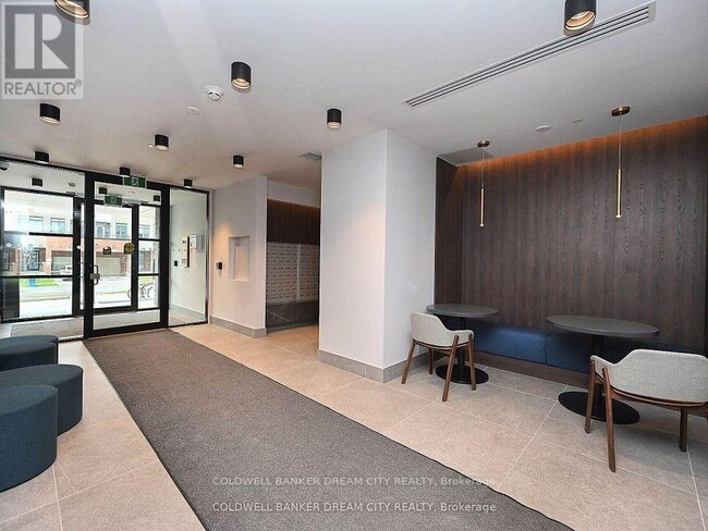 Building Photo - 1440 Clarriage Ct