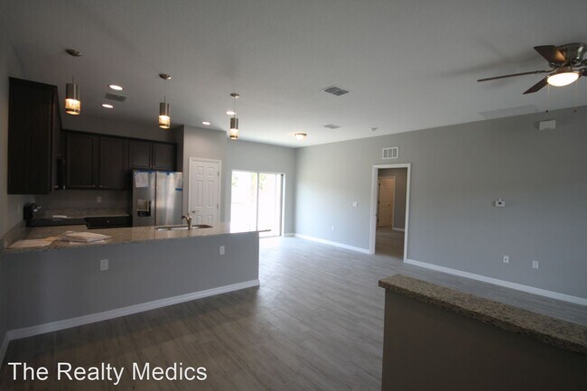 Building Photo - 3 br, 2 bath House - 2122 Sans Souci Ave SE