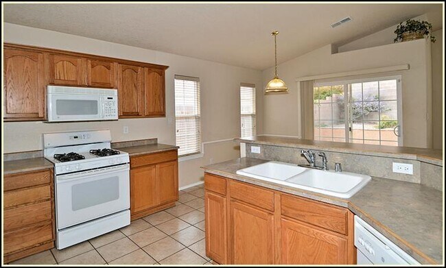 Foto del edificio - 5552 Timberfalls Rd NW