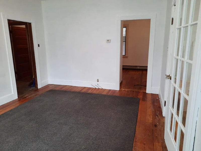Primary Photo - 126 Welles St