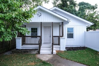 Building Photo - 410 Green Ave