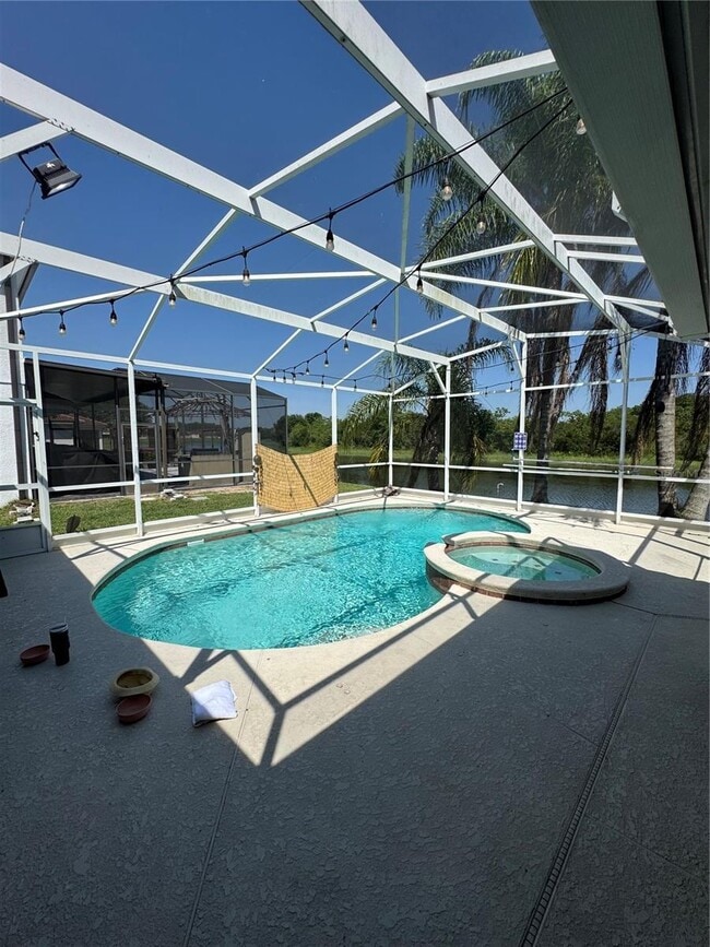 Building Photo - 2961 Siesta View Dr