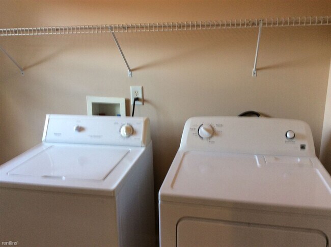Upstairs Laundry Room - 5 Fielding Ct