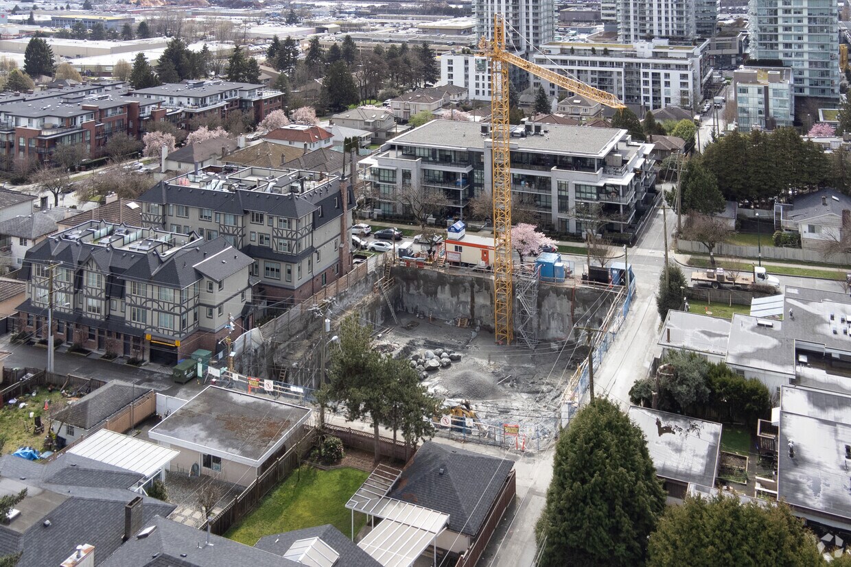 Construction Photo 3/22 - 63 Mansion