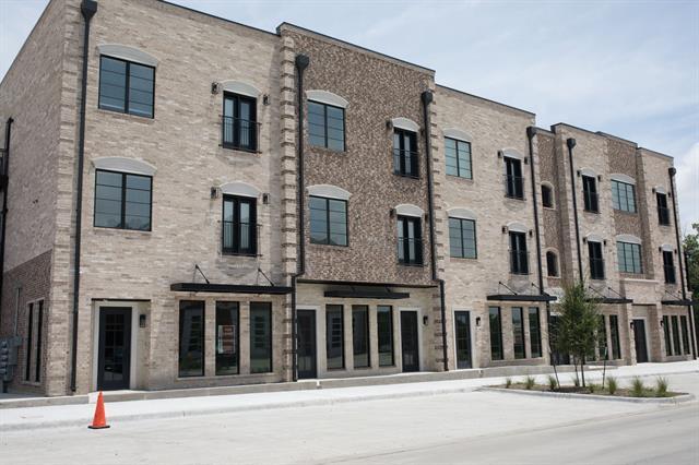 Building Photo - 131 E Fate Main Pl
