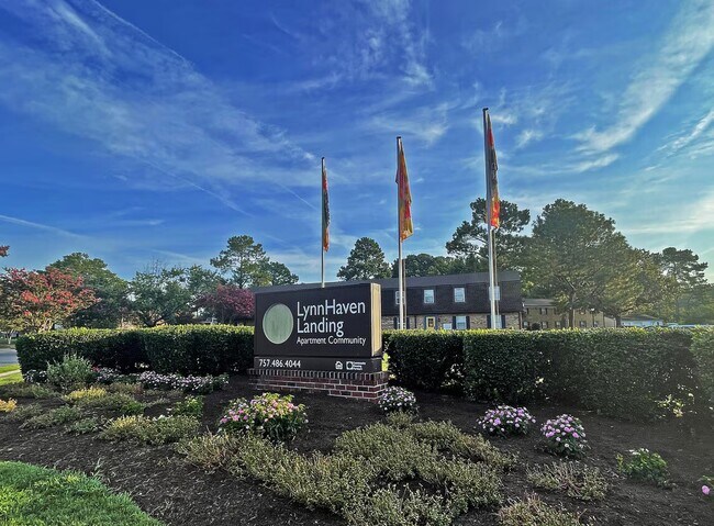 Foto del edificio - 356 Cypresswood Ct