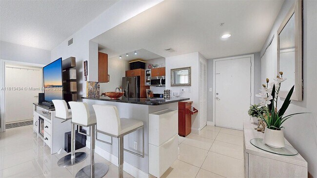 Foto del edificio - 2775 NE 187th St