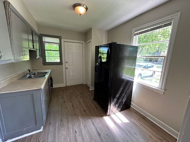 Foto del edificio - 7130 4th Ave N