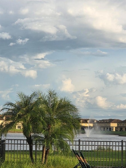 Foto del edificio - 3351 Whitestone Cir