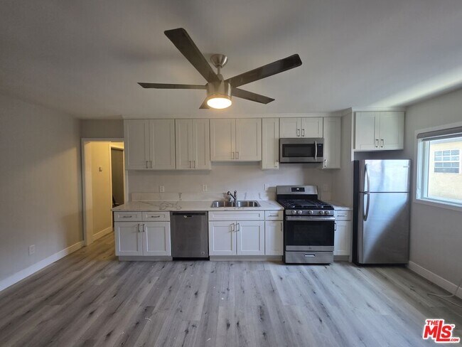 Foto del edificio - 1505 Cochran Ave