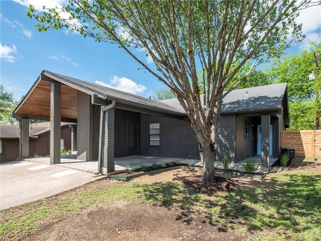 Foto principal - 2404 Burleson Ct