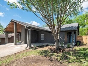 Building Photo - 2404 Burleson Ct