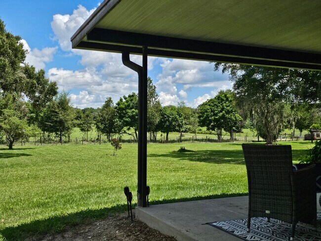 Foto del edificio - 3883 E Westwind Ct
