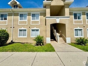 Building Photo - 6436 Cypressdale Dr