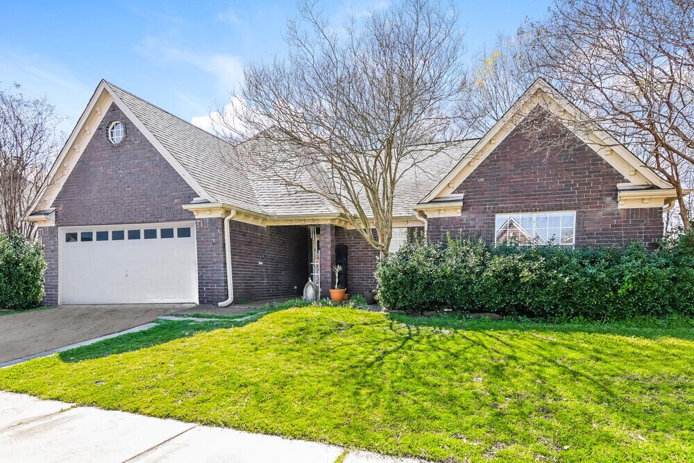 1361 Milestone Cir, Collierville, TN 38017 House Rental in