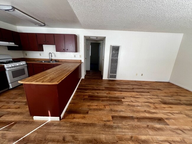 Building Photo - 73796 Cactus Dr