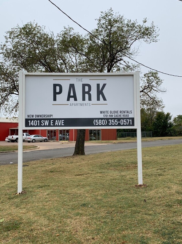 Foto principal - 1401 SW E Ave