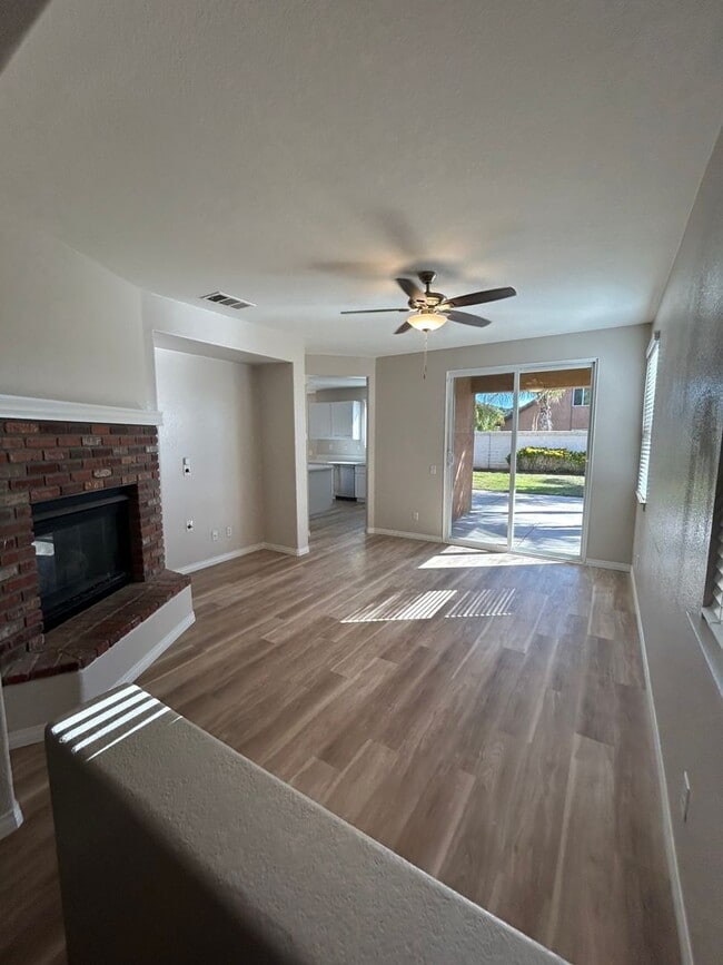 Foto del edificio - Remodeled Temecula 4 Bedroom