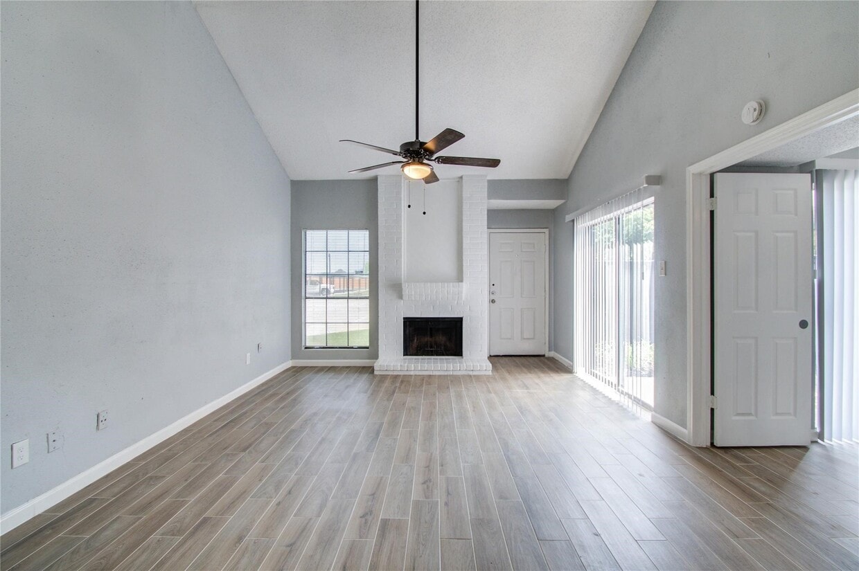Foto principal - 810 Dunson Glen Dr