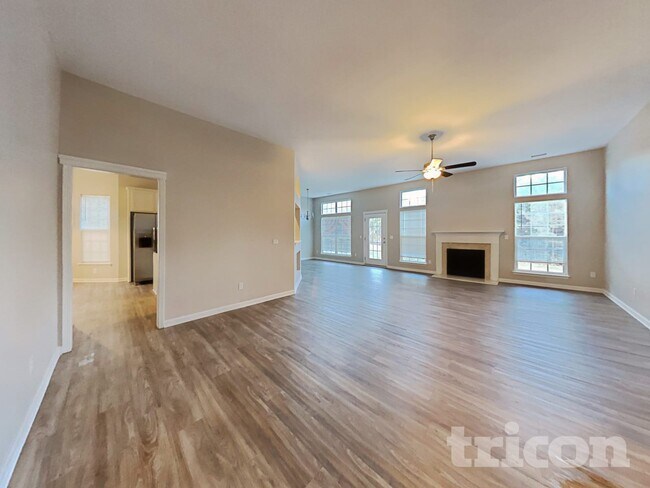 Foto del edificio - 6202 Trotters Ridge Rd