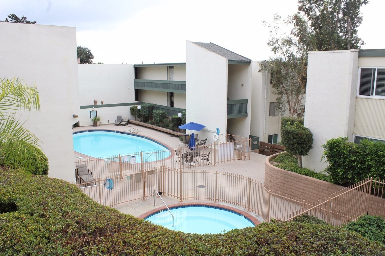 Foto principal - 4064 Huerfano Ave