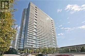 Building Photo - 103 The Queensway
