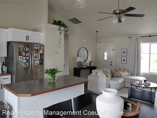Foto del edificio - 3 br, 2 bath House - 6719 W Rambo St.