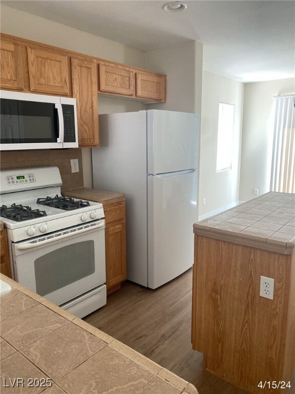 Building Photo - 9477 Diamond Bridge Ave