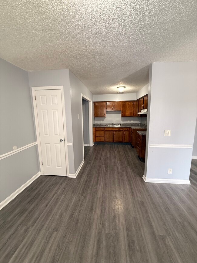 Foto del edificio - 3611 Patton Hill Rd