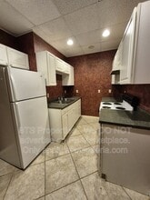 Building Photo - 5917 W Plank Rd