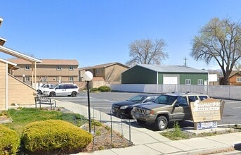 Building Photo - 150 Bowean St