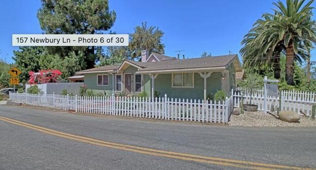 Building Photo - 157 Newbury Ln