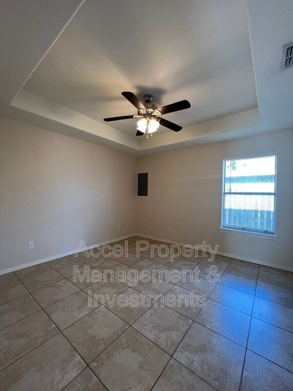 Foto del edificio - 415 W Pirul St