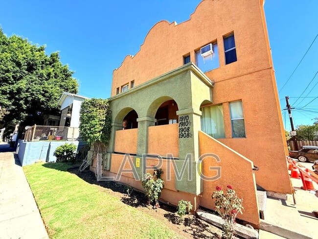 Foto del edificio - 1910.5 Daly St