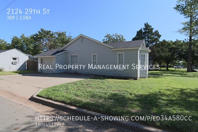 Building Photo - Newly Remodeled 3 Bedroom Home on Corner Lot