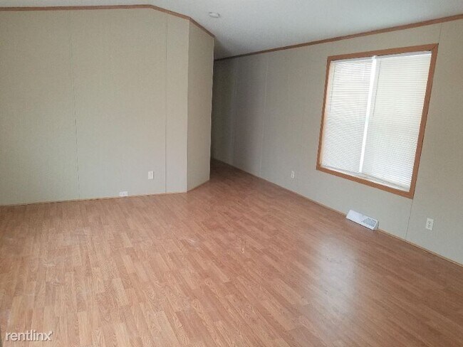 Foto del edificio - 3 br, 2 bath Mobile Home - 108 Carmell St