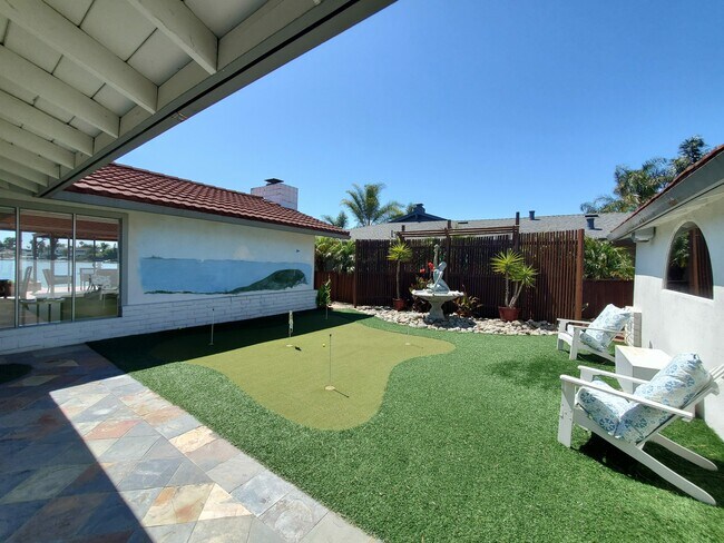 Building Photo - 132 Caribe Isle