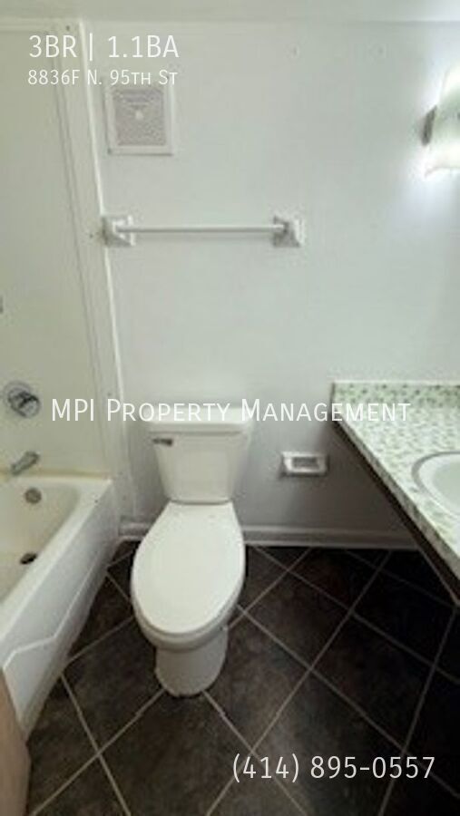 Building Photo - 8836F N. 95th St-