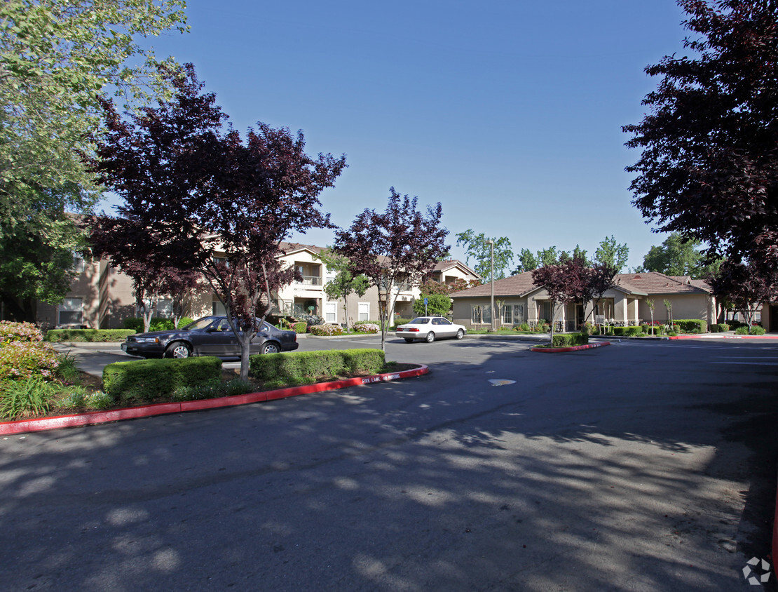 Normandy Park - Apartments in Citrus Heights, CA | Apartments.com