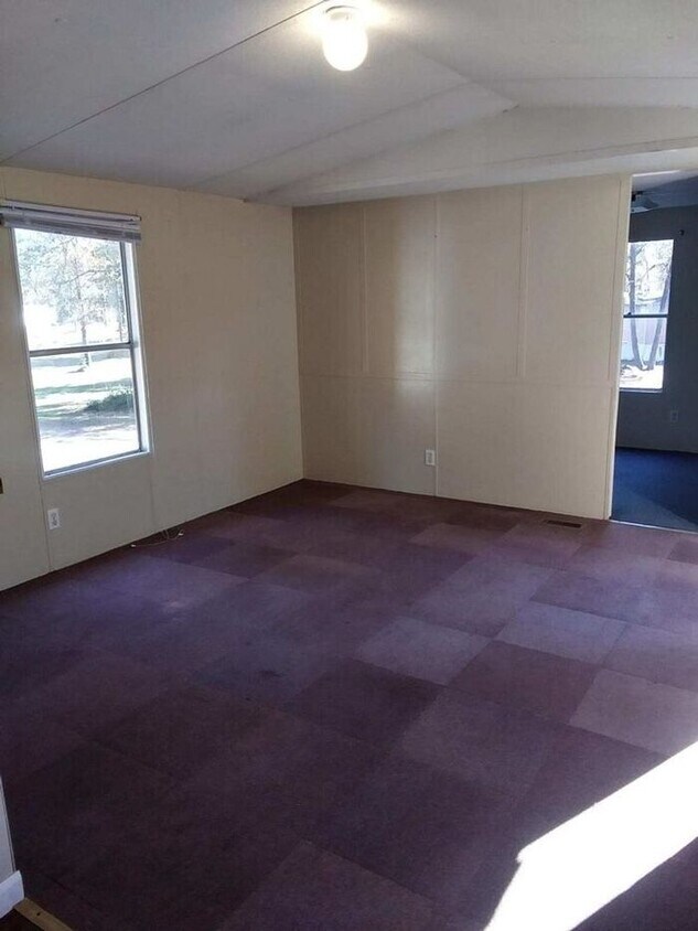 Primary Photo - Nicely updated mobile home available now!