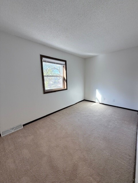 1 Bd/Den- Den - Valley View Townhomes