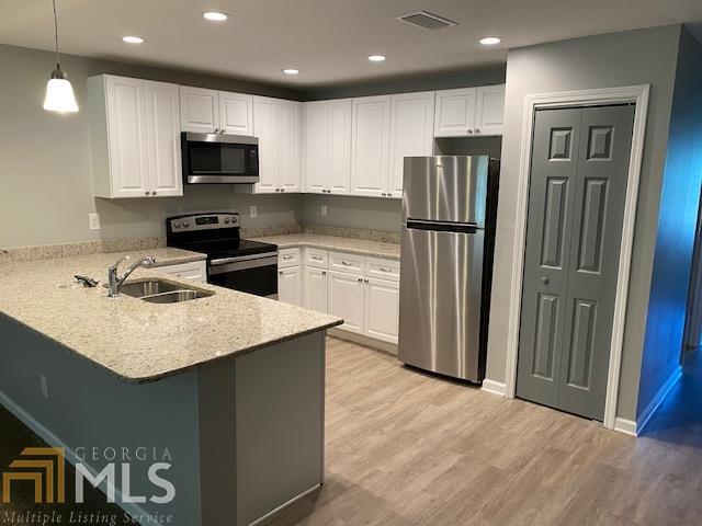 Foto del edificio - 108 Ashwood Cir